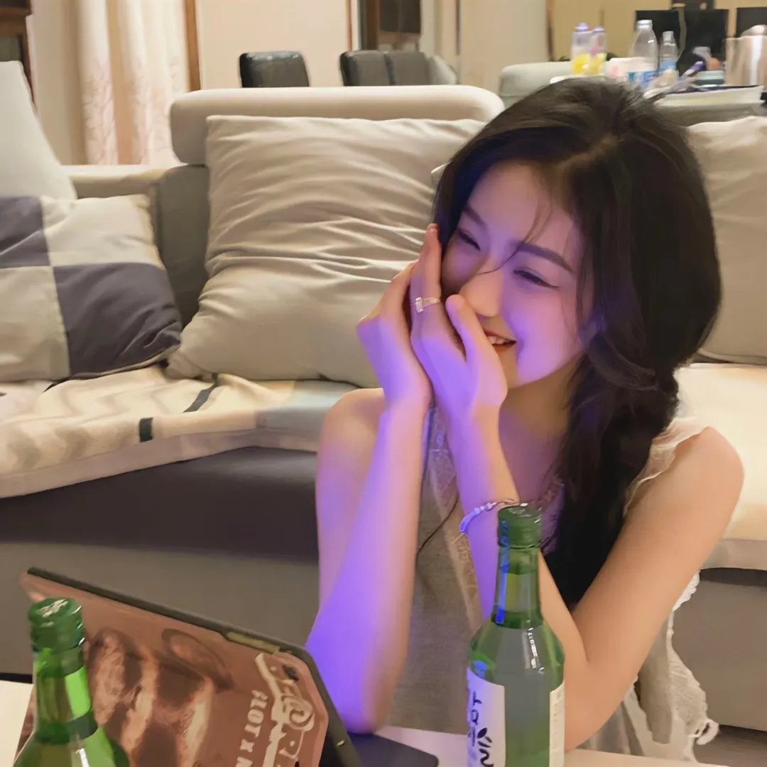 屌丝女士第三季 在线观看